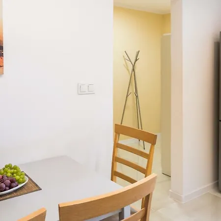 Apartament Sunny By Go